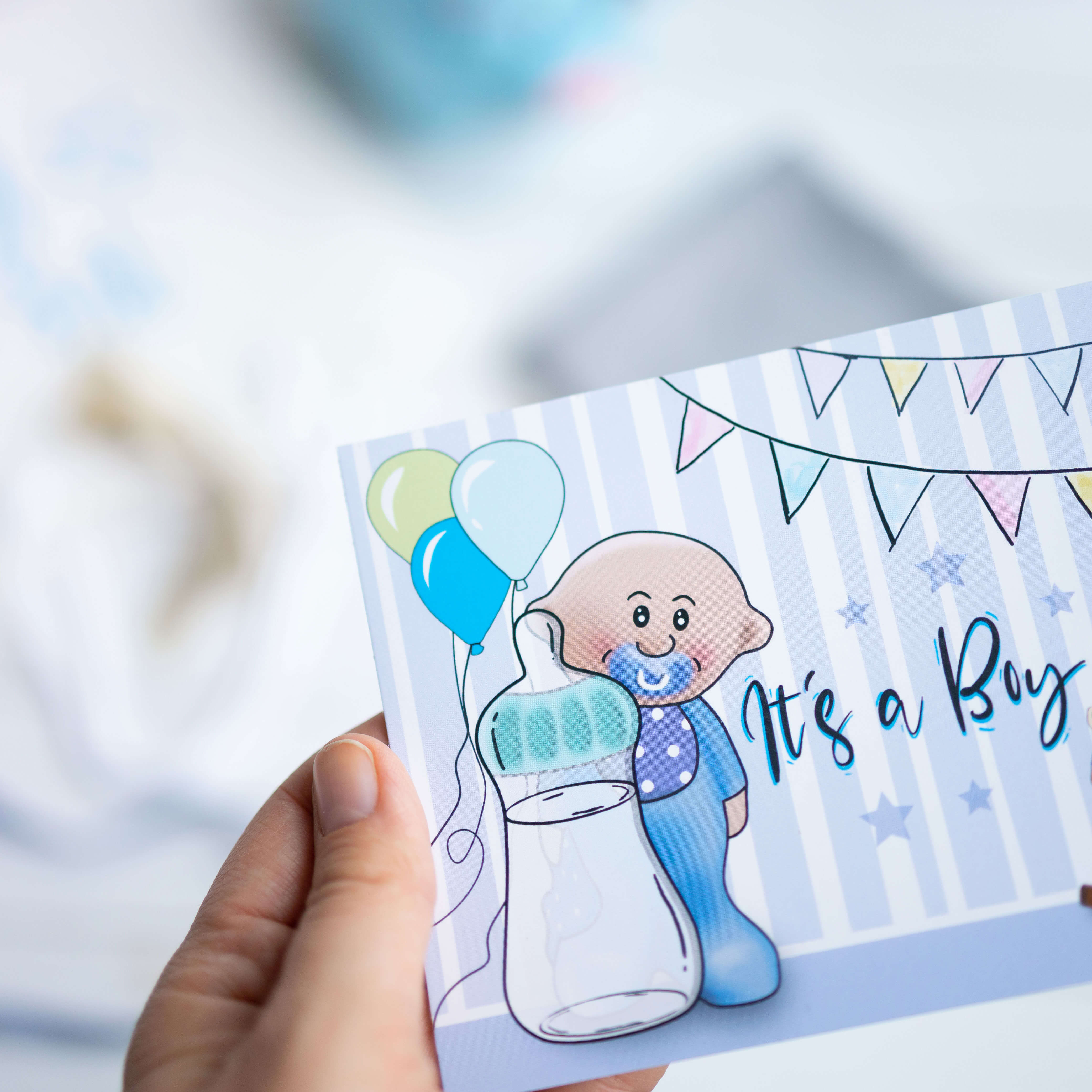 Geschenkset Geburt Junge - Plüsch Sparschwein, Karte, Mulltuch und hochwertige Tasche