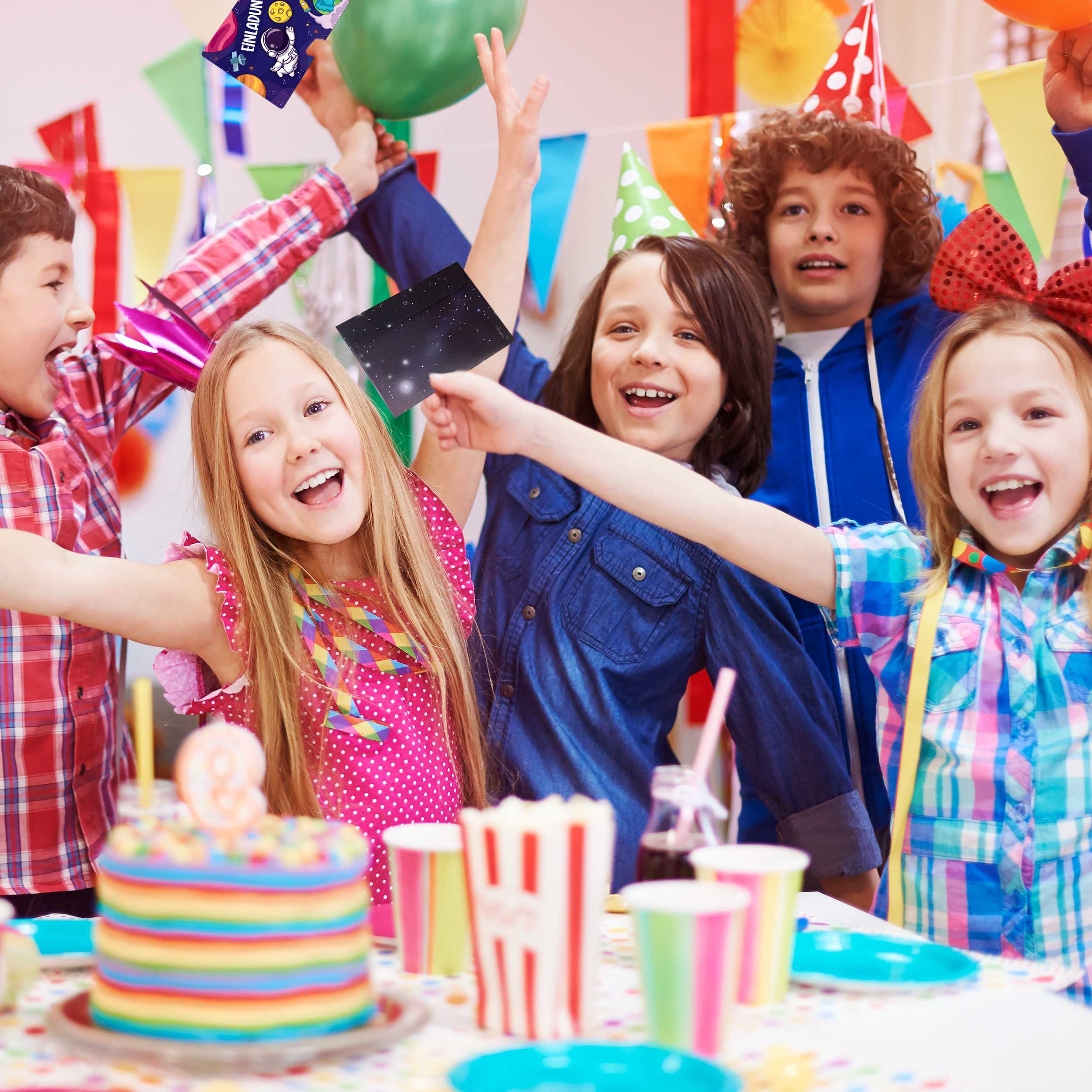 12 Einladungskarten inkl. Umschläge "Astronauten Party" 12 Einladungskarten inkl. Umschläge "Astronauten Party"